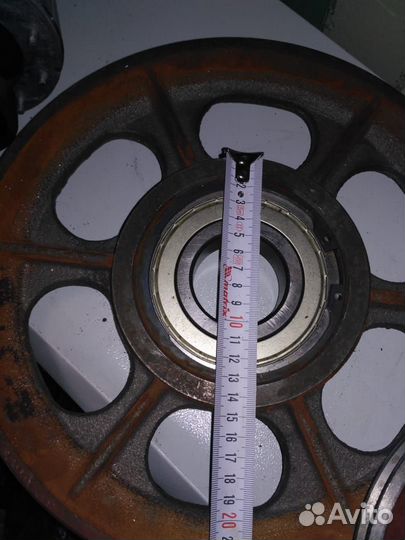 Ролик крюковой подвески для тельфера Болгария