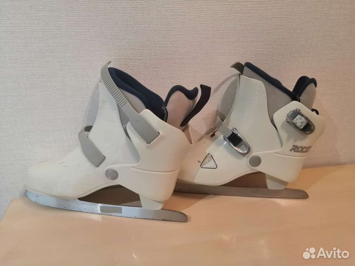 Коньки женские 38