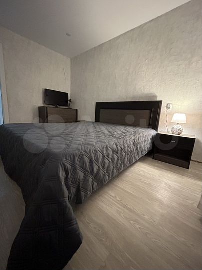 2-к. квартира, 55 м², 3/9 эт.