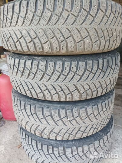 Michelin X-Ice North 4 185/65 R15
