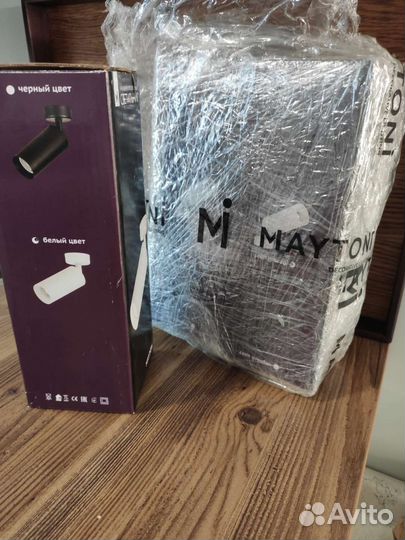 Светильник накладной Maytoni Focus белый