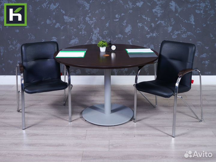 Стол для переговорной