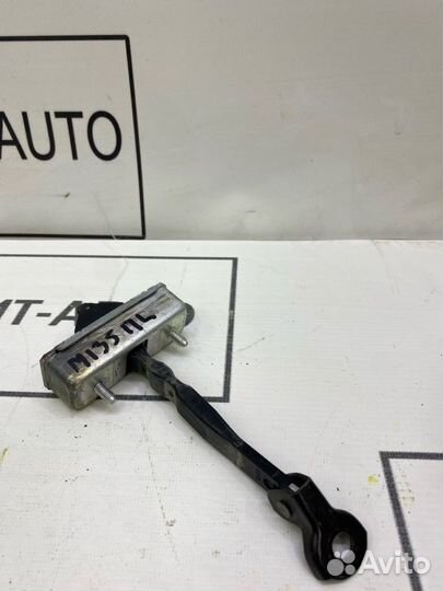 Ограничитель двери передний левый Mazda 6 GJ 2014