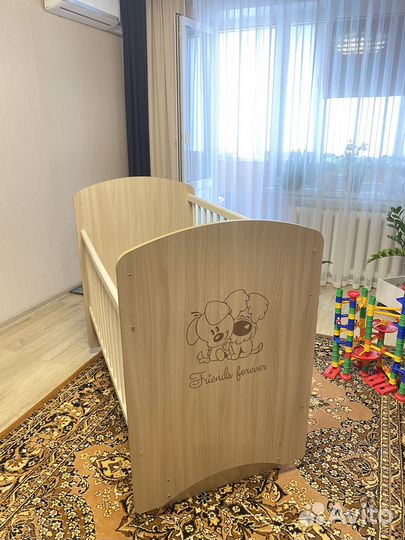 Детская кровать для новорожденных