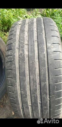 Nokian Tyres Hakka Black 2 235/55 R17 103Y