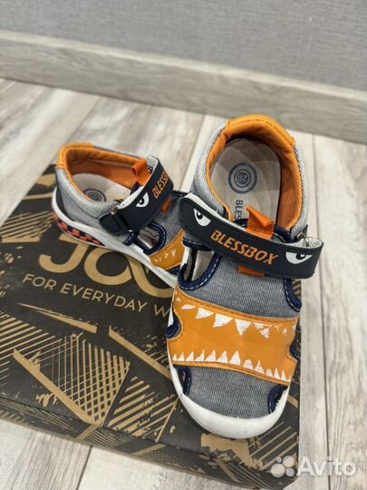 Сандали детские 29 размер