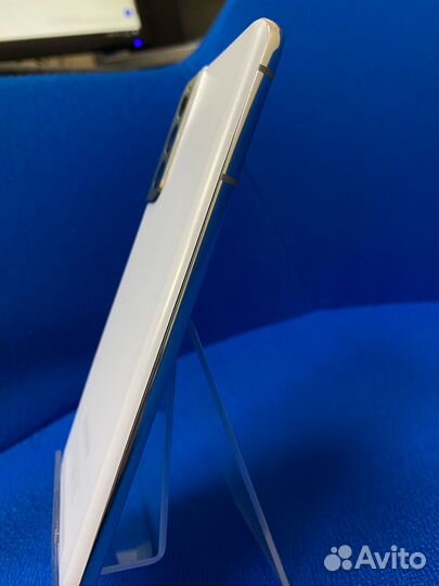 Samsung Galaxy S21 5G, 8/256 ГБ