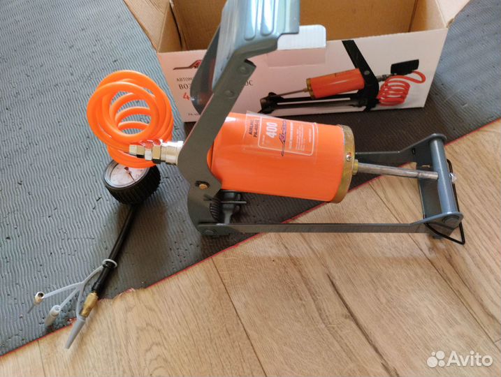 Насос автомобильный ножной