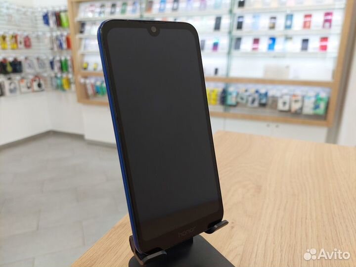 Смартфон Honor 8S 2/32GB (черный)