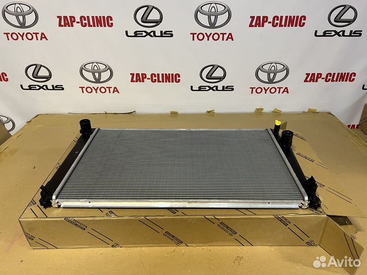 Радиатор Toyota Rav4