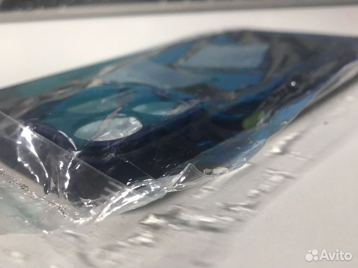 Чехол на iPhone 13 pro max