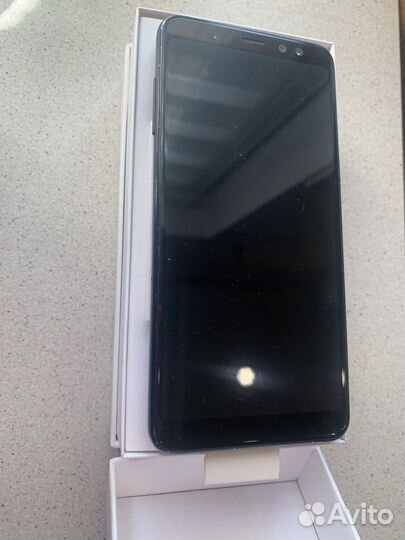 Телефон samsung A8