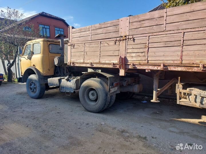 МАЗ 504 с полуприцепом, 1976