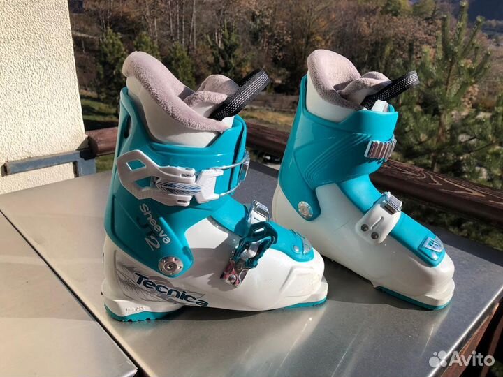 Горнолыжные ботинки