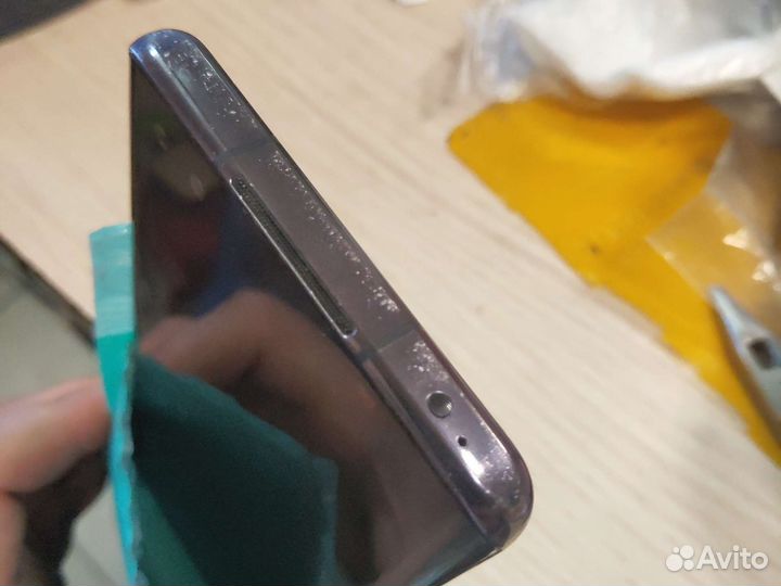 Honor 30 pro plus дисплей в рамке