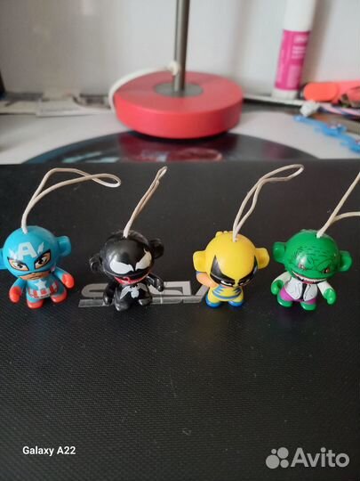 Игрушки из киндера