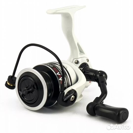 Катушка спиннинговая Caiman Savage 4000 (4+1вв)