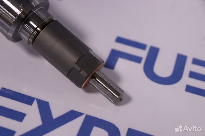 Форсунка топливная 0445120003