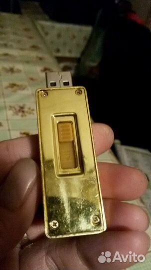 Флэшки и карты памяти