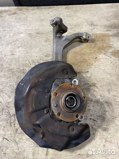 Ступица передняя левая Audi A6 4F2 BDW 2005-2008