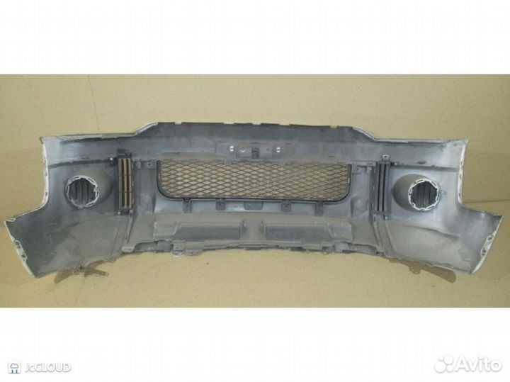 Бампер на mitsubishi delica CV5W 4B12