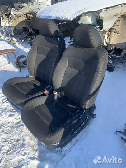 Передние сиденья киа спортейдж 3