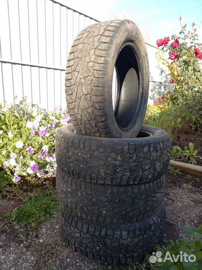 Pirelli Ice Zero 205/55 R16