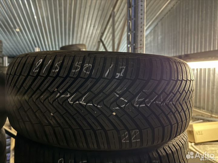 Continental AllSeasonContact 215/50 R17