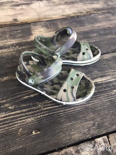 Сандали crocs c6