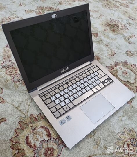 Ноутбук Asus UX31E