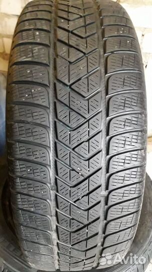Pirelli Scorpion Winter 235/60 R18