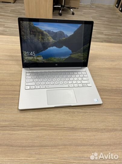 Ультрабук Xiaomi Mi Notebook Air 13.3