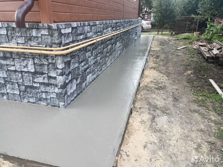 Фундамент венцы отмостка