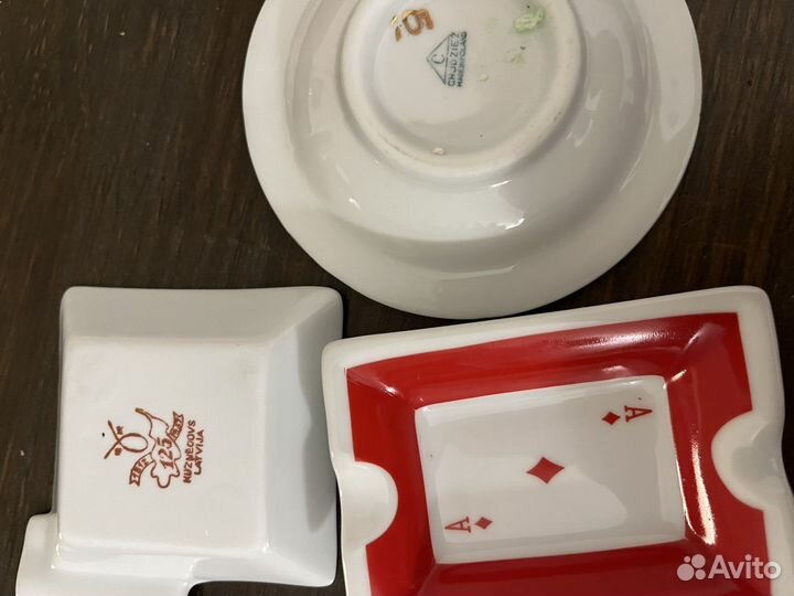 Пепельницы, все для фанатов игры на картах