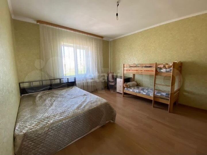 Коттедж 281,6 м² на участке 7 сот.