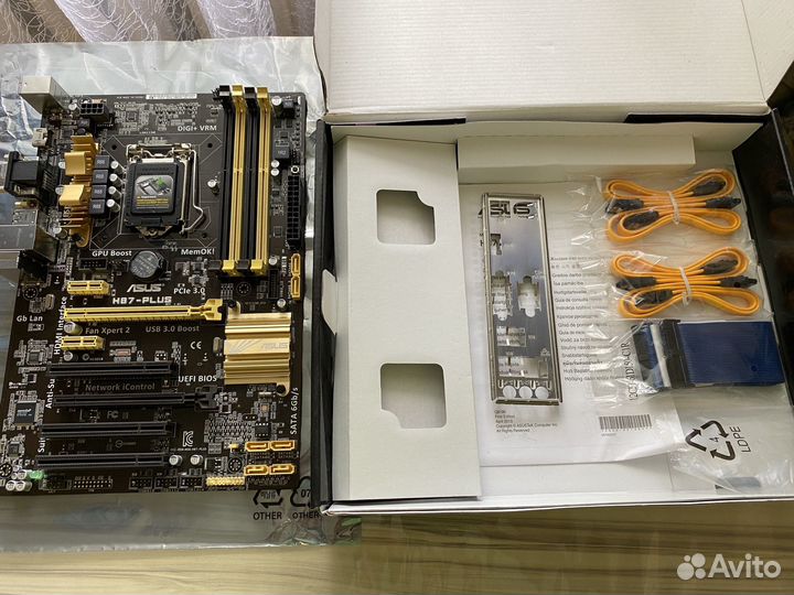 Материнская плата Asus LGA1150 с CPU и памятью