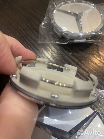 Колпачок-заглушка на диск Мерседес 16мм