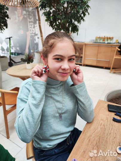 Детский мастер-класс по созданию украшений