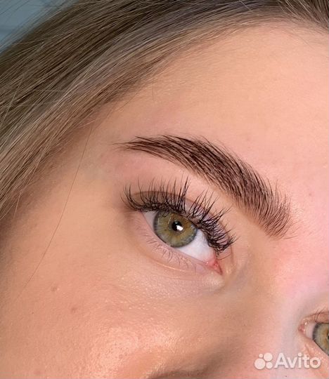 Оформление бровей