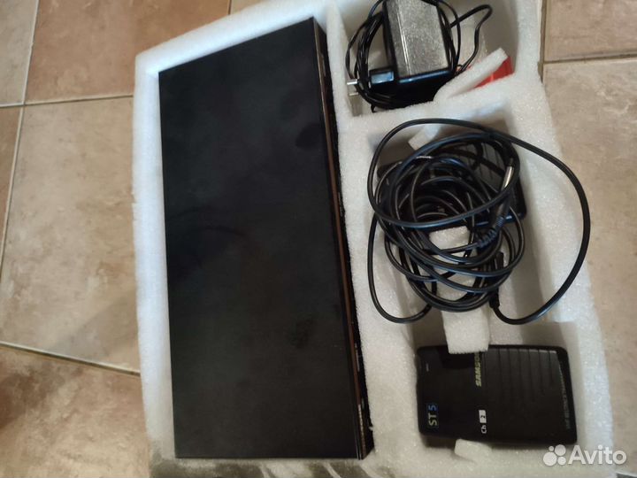 Головная радиосистема invotone WM220H