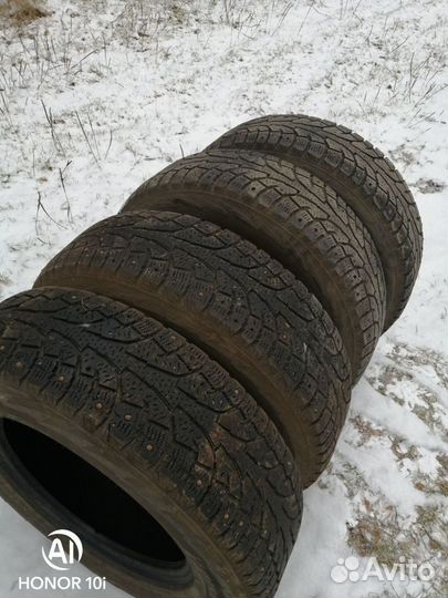 Hankook F19 205/70 R15