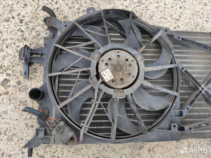 Радиатор вентилятор без конд на Opel Astra G