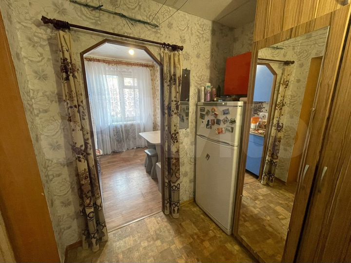 Комната 22,7 м² в 2-к., 3/5 эт.