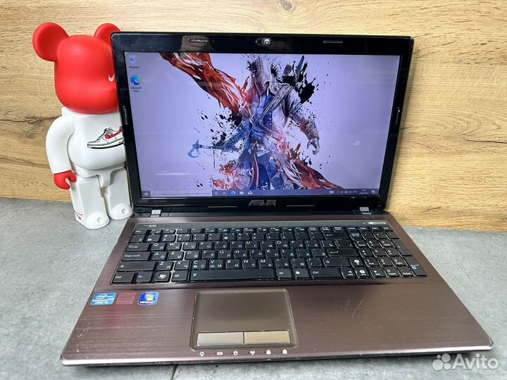 Asus K53 core i3 SSD 256gb radeon 7600 озу 8gb