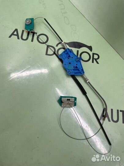 Механизм стеклоподъемника задний правый Volkswagen