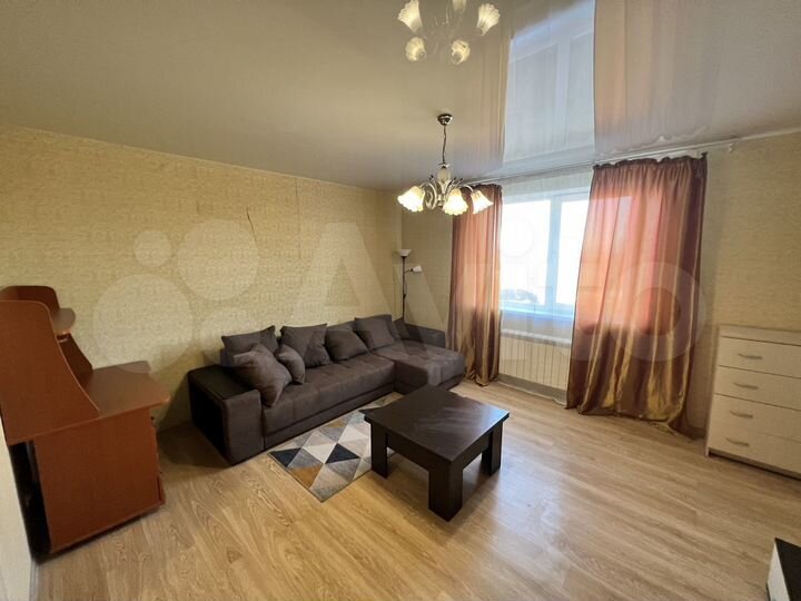 2-к. квартира, 92 м², 8/25 эт.