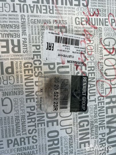 Оригинальный комплект сцепления Renault 302052223R