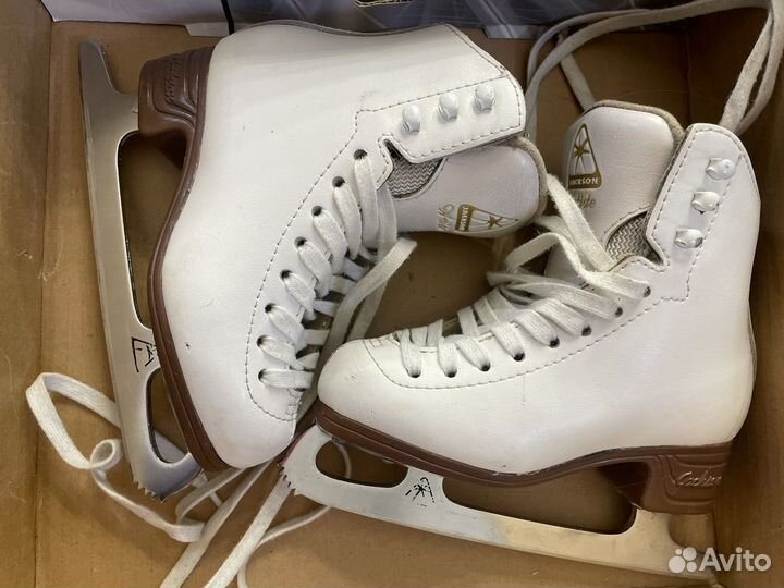 Фигурные коньки jackson artiste