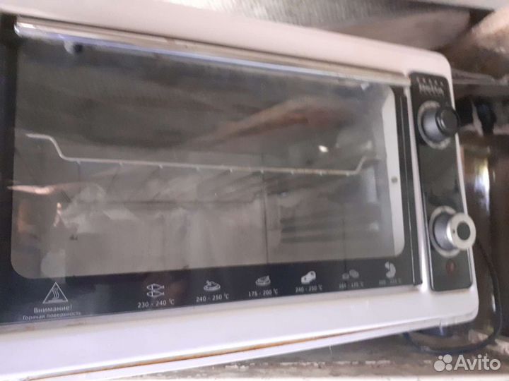 Продам духовку сгорела нижняя тена но так работает