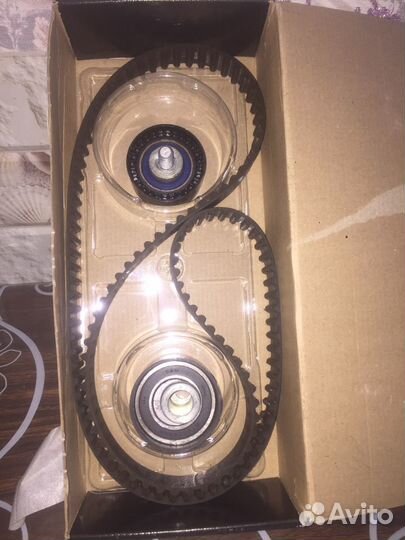 Комплект грм с роликами 16клапанный 1.6двигатель